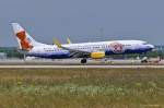 TUIfly, D-AHFR  BRflieger , B737-8K5(W) bei der Landung in MUC aus Rhodos (RHO) 09.07.2013