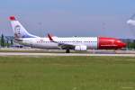 LN-NOH  Selma Lagerlöf  / Norwegian Air Shuttle / B737-86N(W) in MUC bei der Landung aus Teneriffa (TFS) 21.05.2014