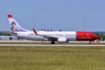 LN-NIE  Asta Nielsen  / Norwegian Air Shuttle / B737-8JP(W) beim Start in MUC nach Alicante (ALC) 07.06.2014