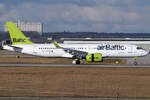 YL-AAR Airbus A220-371 20.01.2020