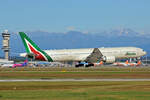 Alitalia, EI-WLA, Boeing 777-3Q8ER, msn: 35783/786,  Roma , 01.Juli 2021, MXP Milano Malpensa, Italy.