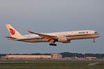 Air China, B-327V, Airbus A350-941, msn: 528, 10.Juli 2024, MXP Milano Malpensa, Italy.