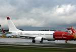 Norwegian Boeing 737-83P LN-DYS Flughafen Salzburg 15.01.2011