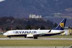 Ryanair BOeing 737-8F2 EI-EFL FLughafen Salzburg 15.01.2011