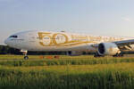 Emirates Airlines, A6-EQM, Boeing 777-31HER, msn: 42361/1562,  50 Years UAE , 21.Mai 2022, ZRH Zürich, Switzerland.