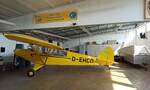 Piper L18c Super Cub, D-EHCD in der Halle auf der Hahnweide in Kirchheim/Teck (EDST) am 26.7.2024