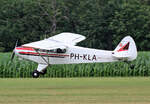 Private Piper PA-18-150 Super Cub, PH-KLA, Flugplatz Bienenfarm, 05.07.2024