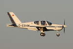 Rhein-Mosel-Flug, D-ERHM, Socata TB-10 Tobago, S/N: 1747. Überflug der Landebahn 14L des Flughafens Köln-Bonn (EDDK) am 03.11.2024