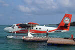 Trans Maldivian Airways, 8Q-MAH, De Havilland Canada DHC-6-300 Twin Otter, msn: 374, 12.Dezember 2024, Medhufushi, Maldives.