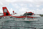 Trans Maldivian Airways, 8Q-TMQ, De Havilland Canada DHC-6-300 Twin Otter, msn: 753, 20.Dezember 2024, MLE Malé, Maldives.