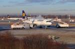 D-AILW  Donaueschingen  / Lufthansa / A319-114 in MUC beim Deiceing vor dem Start nach Manchester (MAN) 30.12.2013