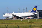 D-AIUZ , Lufthansa , Airbus A320-214(WL) , Berlin-Brandenburg  Willy Brandt  , BER , 24.10.2021