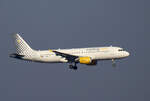 Vueling, Airbus A 320-214, EC-MBY, BER, 08.03.2024
