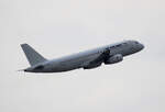 UR Airlines, Airbus A 320-232, LZ-BHM, BER, 27.05.2024