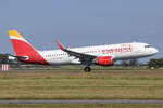 Iberia Express A320 EC-LUS in Amsterdam am 23.06.2024