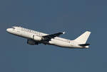 Azerbaijan Airlines (Heston Airlines), Airbus A 320-214, LY-PNG, BER, 27.10.2024