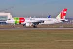 CS-TNR  Luis de Freitas Branco  / TAP Air Portugal / A320-214 bei der Landung in MUC aus Lissabon (LIS) 16.12.2013