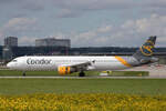 Condor (DE-CFG), D-ATCA, Airbus, A 321-211 / neue DE-Lkrg., 05.08.2021, EDDS-STR, Stuttgart, Germany