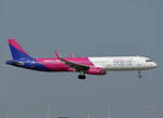 Wizz Air, HA-LTE, Airbus A321-231, msn: 8325, 05.Juli 2024, MXP Milano Malpensa, Italy.