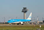 KLM, Boeing B 737-8K2, PH-BXL, BER, 02.10.2021