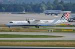 Croatia Airlines, 9A-CQE  Zagorje , DHC 8-402Q rollt in MUC zum Start nach Zagreb (ZAG) 08.07.2013