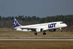 LOT, ERJ-195-200LR, SP-LNL, BER, 08.03.2024