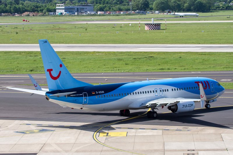 Tuifly X3 Tui D Asun Boeing 737 8bk Sswl Neue X3 Lkrg Flugzeug Bild De